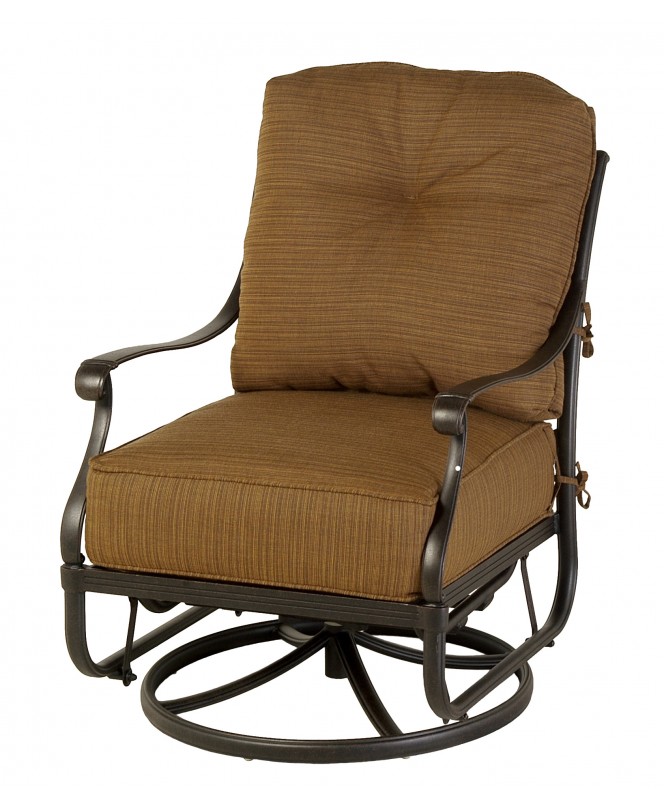 Estate Club Swivel Glider 
W: 27.8" x D: 27.5" x H: 38.1"
Seat Height 12.6"