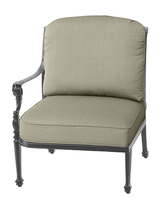 GRAND TERRACE CUSHION RIGHT ARM LOUNGE CHAIRW: 27" D: 32.5" H: 39" Weight: 26.5lbs