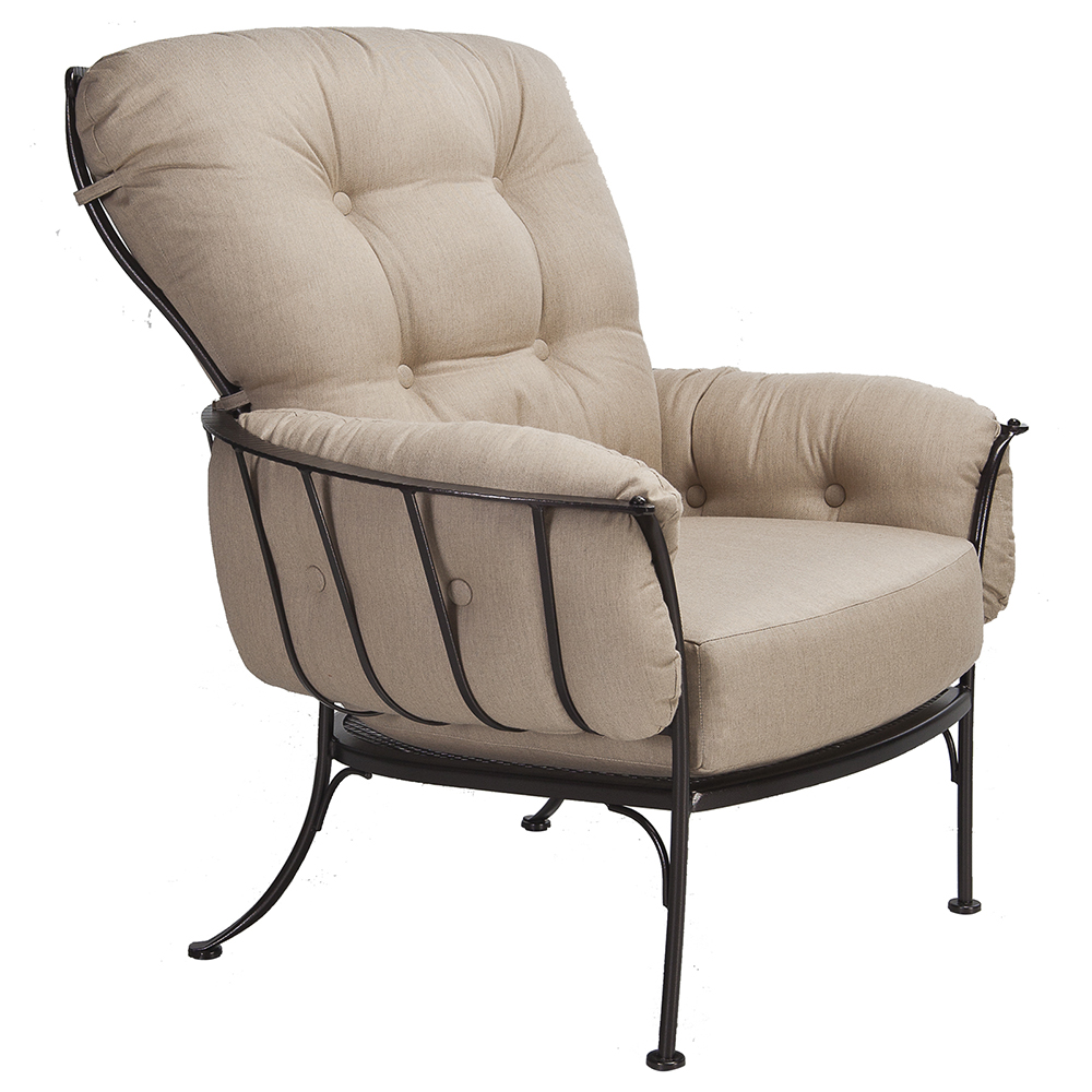 Lounge ChairWidth/Diameter :	42.75 Depth/Length:	38.5 Height:	43.75 Seat Height:	20 Arm Height:	25.25 Weight:	63