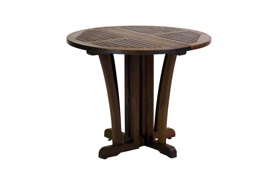 Gateleg Table: 35.50 inches x 28.50 inches