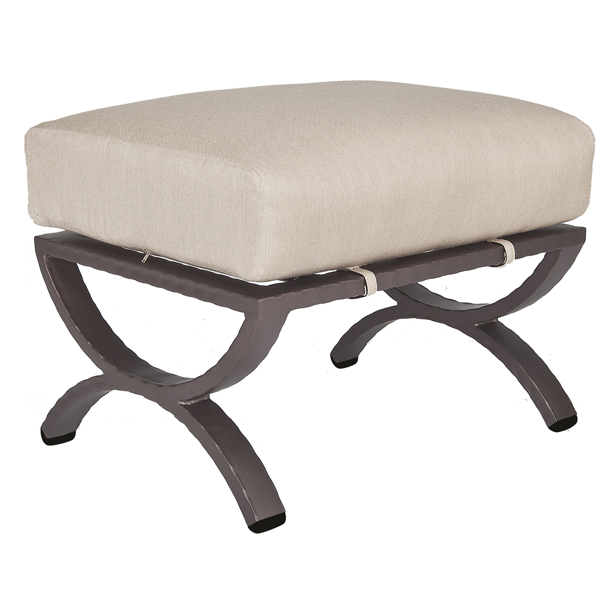 Ottoman Width/Diameter :	25.5 Depth/Length:	21 Height:	19 Seat Height:	19 Arm Height:	N/A Weight:	25