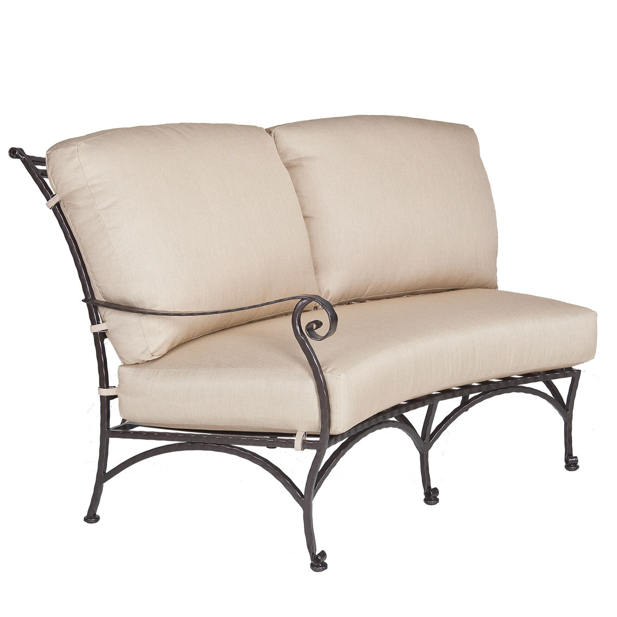 Right Sectional:Width/Diameter :	70.5
Depth/Length:	42
Height:	39.25
Seat Height:	18.75
Arm Height:	26.75
Weight:	130