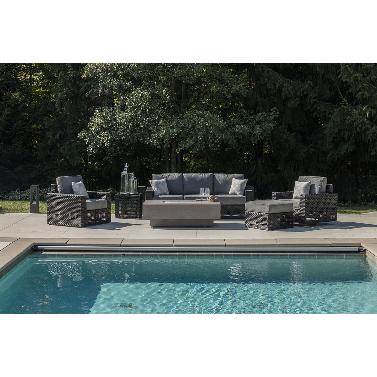 Innsbrook 6 Piece Sofa Firepit Chat Collection