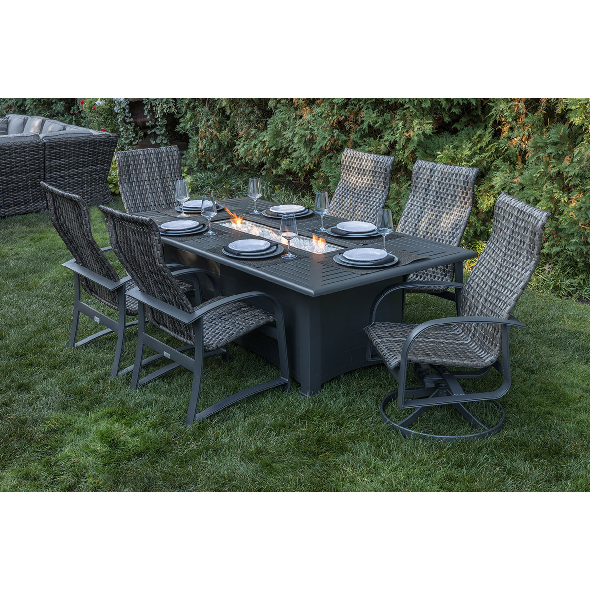 Wakefield 7 Piece Woven Dining Collection