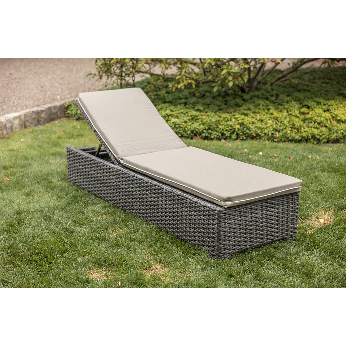 Greystone Deluxe Chaise Lounge