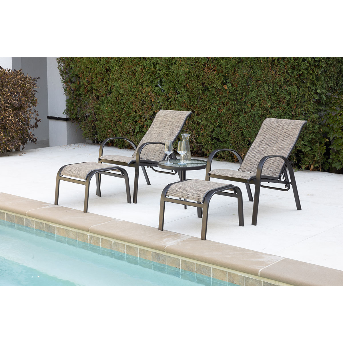 Davenport 5 Piece Reclining Chat Group