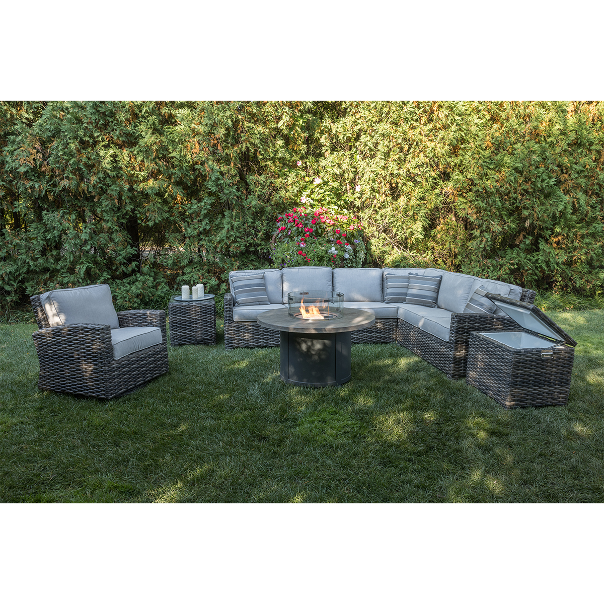 Woodridge 6 Piece Sectional Firepit Chat Collection