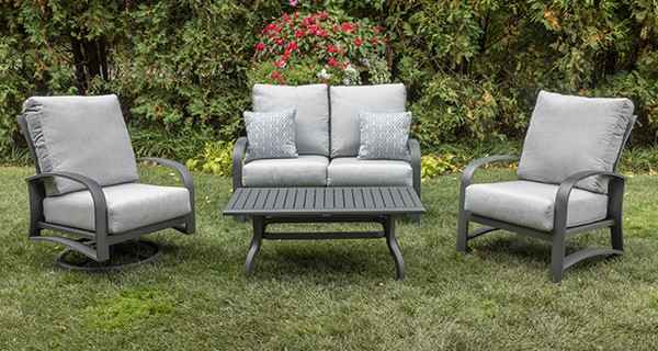 Wakefield 4 Piece Loveseat Chat Collection